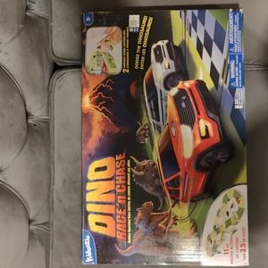 Kidoozie dino race n chase racing set
